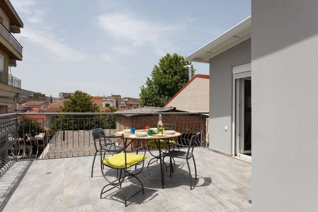Modern City Center Loft Ioannina Exterior photo